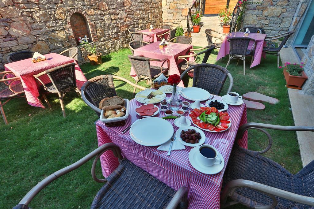 Emre Hotel 10Oda Datca Exterior photo